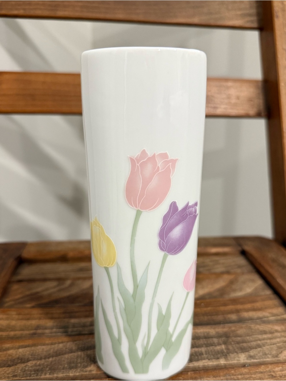 Vintage FTD “Especially for You” Pastel Tulip Vase Made in Taiwan 7”